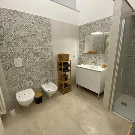 M.mansion Nocleg ze śniadaniem 4*